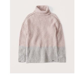 Light pink and gray turtle neck sweater